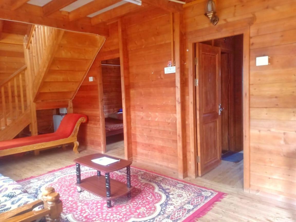 Вилла Joy Eco Woodhouse - 5 Bhk House (Adults Only) Утакаманд Экстерьер фото